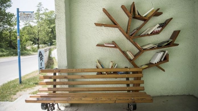 Έφυγε από τη ζωή ο ποιητής Χρ. Ρουμελιωτάκης