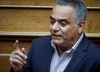 Κλείνει το μάτι στο "Ποτάμι" ο Σκουρλέτης