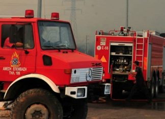 Πυρκαγιά και στον Κάλαμο Αττικής