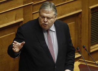 Βενιζέλος: "Ναρκοθετημένη η επόμενη περίοδος από τους ΣΥΡΙΖΑ-ΑΝΕΛ"