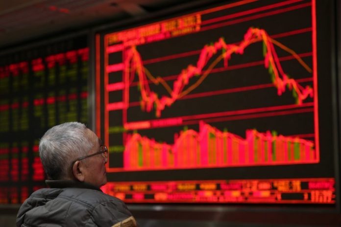 Υποχώρηση πάνω από 2% στο χρηματιστήριο της Κίνας