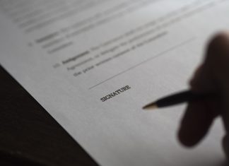 «Κονταροχτυπιούνται» από το Δεκέμβριο