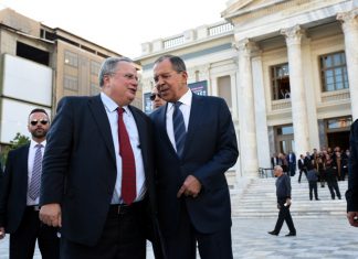 Κλιμακώνεται η κρίση με τη Ρωσία: Εξηγήσεις ζητάει η Μόσχα