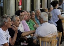 Μαύρα μαντάτα από Βερολίνο: Στην εποχή προ - ευρώ γύρισε η Ελλάδα