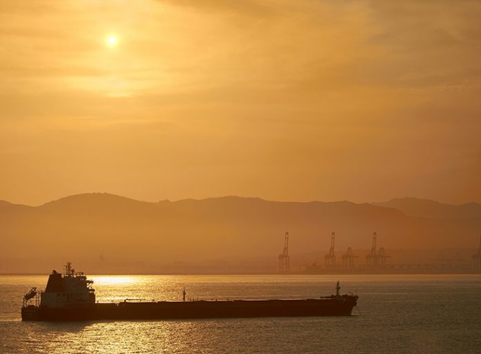 Σαουδική Αραβία: Αναστέλλεται η παράδοση πετρελαίου μέσω Ερυθράς Θάλασσας