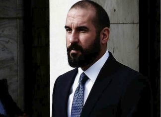 Ο Δημήτρης Τζανακόπουλος για τις πυρκαγιές