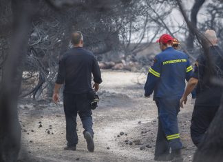 Οι εταιρείες παροχής τηλεφωνίας στηρίζουν τους πληγέντες