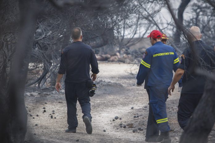 Οι εταιρείες παροχής τηλεφωνίας στηρίζουν τους πληγέντες