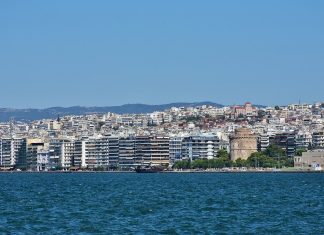 Ολοκληρώθηκε η αποκόλληση του "Κωνσταντής" από τα νερά του Θερμαϊκού
