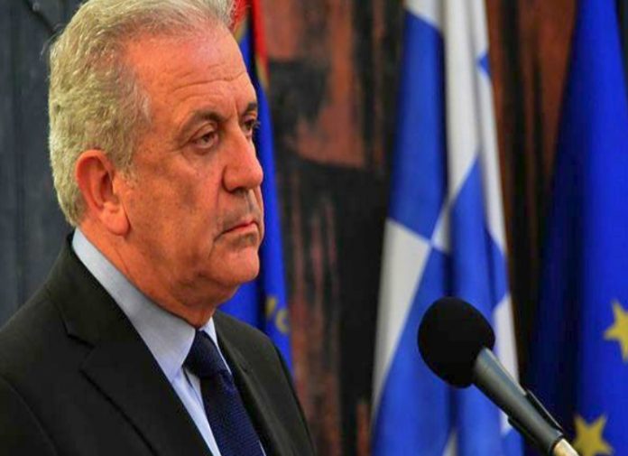 Στην ορκωμοσία του Ερντογάν ο Αβραμόπουλος