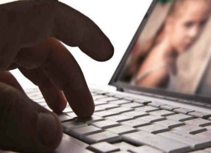 Συνελήφθη 29χρονος για διαδικτυακή πορνογραφία ανηλίκων