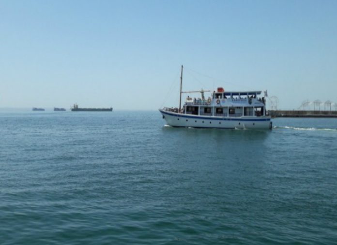 Θεσσαλονίκη: Επανήλθε στα δρομολόγια το καραβάκι 