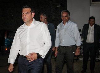 Τραγωδία στο Μάτι : Η βραδιά στο αρχηγείο της πυροσβεστικής (VIDEO)