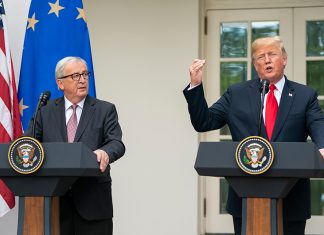 Το Βερολίνο χαιρετίζει τη συμφωνία Τραμπ-Γιούνκερ