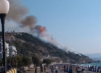 Υπό έλεγχο τέθηκε η φωτιά στη Ρόδο