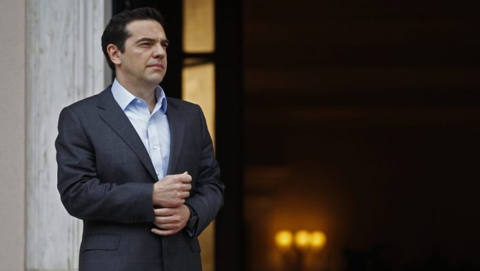 Προειδοποίηση από Βρυξέλλες σε Τσίπρα για παροχές και συντάξεις