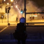 Άγριο ξύλο και αιματηρές συμπλοκές στη Ρουμανία – Πάνω από 400 τραυματίες (Video) Άγριο ξύλο και αιματηρές συμπλοκές στη Ρουμανία – Πάνω από 400 τραυματίες (Video)