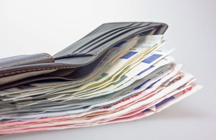 Αυτές είναι οι ημερομηνίες καταβολής των συντάξεων Σεπτεμβρίου