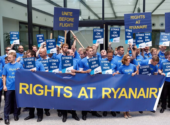 Ryanair: Ξεκινά μισθολογικές διαπραγματεύσεις για το προσωπικό της