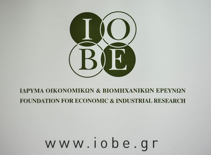 IOBE: Νέα βελτίωση των προσδοκιών στη βιομηχανία τον Ιούλιο