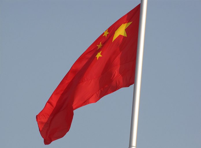 Πεκίνο: Οφείλει να αντιμετωπίσει τους αμερικανικούς δασμούς κι έχει «πολλά μέσα»