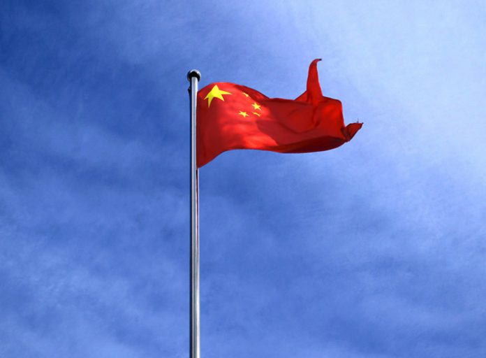 Πεκίνο: Θα προχωρήσει σε «συνεκτική αποτίμηση» του νέου νόμου για την άμυνα των ΗΠΑ