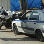 Εκτέλεση… αλά Ιταλικά στην Ελευσίνα: Πυροβόλησαν άνδρα εξ’επαφής στο κεφάλι Εκτέλεση... αλά Ιταλικά στην Ελευσίνα: Πυροβόλησαν άνδρα εξ'επαφής στο κεφάλι