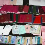 Δεκάδες συλλήψεις αλλοδαπών με πλαστά έγγραφα Δεκάδες συλλήψεις αλλοδαπών με πλαστά έγγραφα