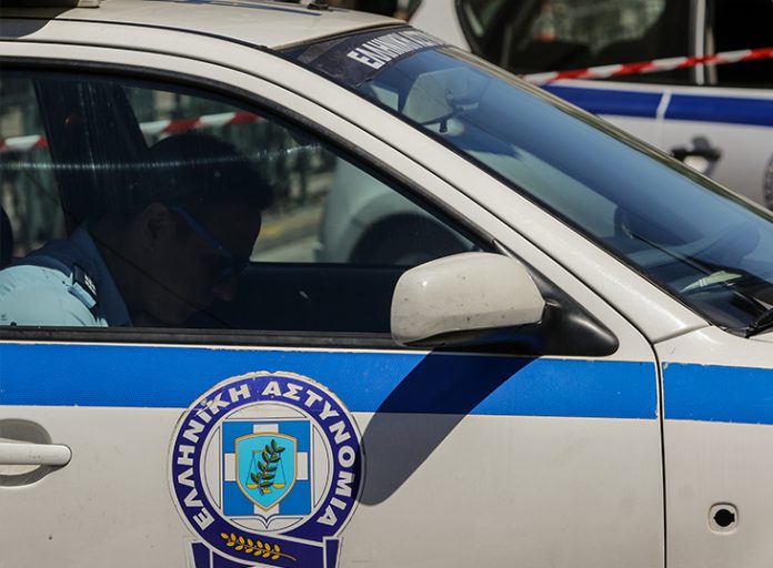 Ελευσίνα: Ληστεία από έξι δράστες σε πρατήριο υγρών καυσίμων