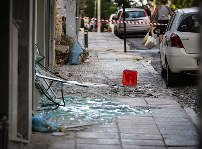 Ισχυρή έκρηξη σημειώθηκε τα ξημερώματα στον Πειραιά
