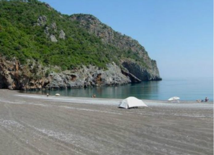 Φρίκη στην Εύβοια: Εντοπίστηκε σορός άνδρα σε προχωρημένη σήψη