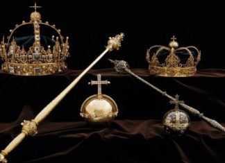 «Έκαναν φτερά» κοσμήματα της βασιλικής οικογένειας