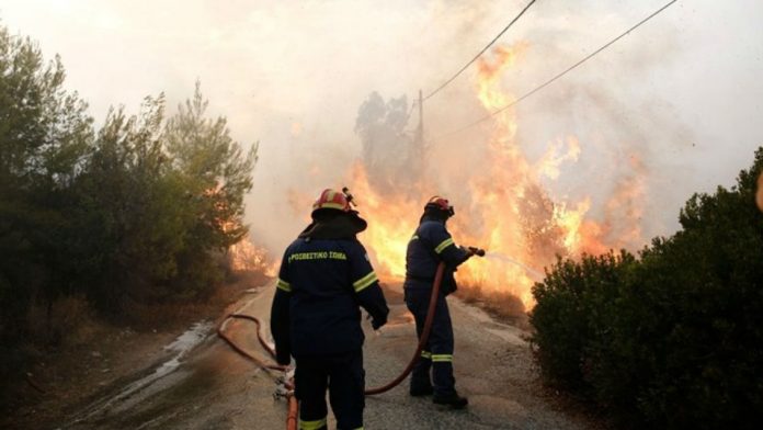 Μεγάλη πυρκαγιά στην Κέρκυρα