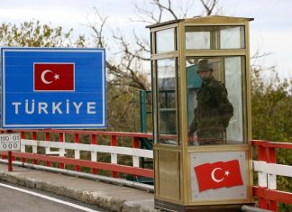 Νέα προβλήματα: Τουρκάλα πρώην βουλευτής ζήτησε άσυλο στην Ελλάδα (Φωτο)