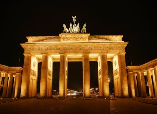 Παραιτήθηκε Γερμανίδα υπουργός για το σκάνδαλο με τα αντικαρκινικά