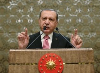 Συμπολίτευση και αντιπολίτευση επιμένουν πως κέρδισαν στην Κωνσταντινούπολη