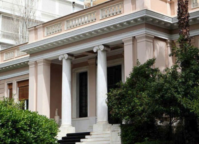 Συγκρατημένη αισιοδοξία στην κυβέρνηση μετά τη συνάντηση Μητσοτάκη - Ερντογάν