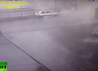 Βίντεο - σοκ: Η στιγμή κατάρρευσης της γέφυρας στη Γένοβα