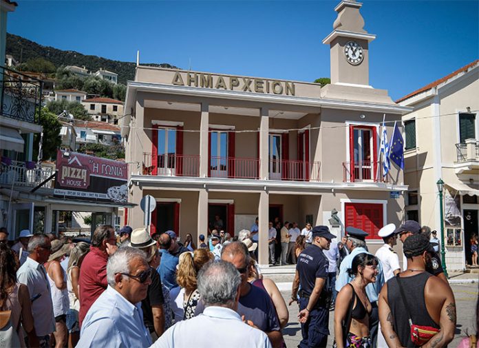 Τσίπρας Ιθάκη δημαρχείο Τσίπρας Ιθάκη δημαρχείο