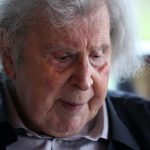 Στο νοσοκομείο ο Μίκης Θεοδωράκης: Υπέστη σοβαρό καρδιακό επεισόδιο Στο νοσοκομείο ο Μίκης Θεοδωράκης: Υπέστη σοβαρό καρδιακό επεισόδιο