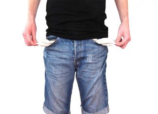Focus: Στα όρια της χρεοκοπίας η Ελλάδα