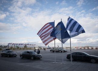 Με δασμούς "χτυπά" ο Τραμπ και την Ελλάδα