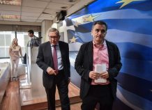 Παραδοχή Ρέγκλινγκ: Ετσι σώσαμε την Ευρωζώνη από την Ελλάδα