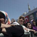 Σε «σπιράλ θανάτου» η Τουρκία: Εκρηξη τιμών – Απόγνωση στα «παζάρια» Σε "σπιράλ θανάτου" η Τουρκία: Εκρηξη τιμών - Απόγνωση στα "παζάρια"