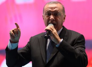 "Μπουρλότο" στη Μεσόγειο βάζει ο Ερντογάν: "Η Τουρκία θα κάνει αυτό που ξέρει"