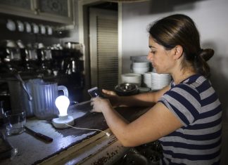 "Ανάσταση" στην Ύδρα: Αποκαταστάθηκε η διακοπή... 34 ώρες μετά