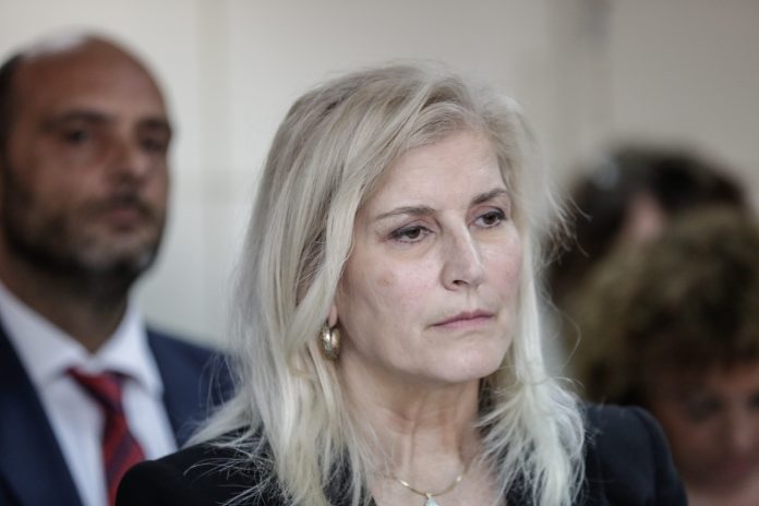 Σάλος με την 