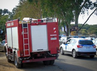 Σε εξέλιξη από το πρωί πυρκαγιά στην Αγία Μαρίνα στη Νέα Μάκρη