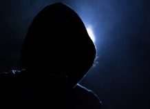 Συναγερμός από το FBI: Χάκερς «χτυπούν» τα ΑΤΜ όλου του πλανήτη Συναγερμός από το FBI: Χάκερς "χτυπούν" τα ΑΤΜ όλου του πλανήτη