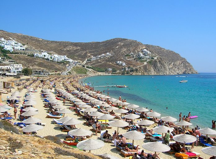 Η «Τρίαινα» βγάζει «λαβράκια» - Eλβετικά POS στη ... Μύκονο!